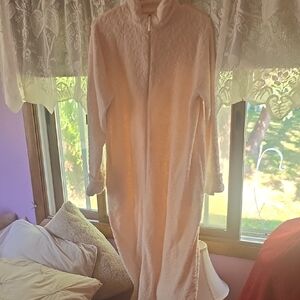 Oscar de la Renta Cream Textured Garment